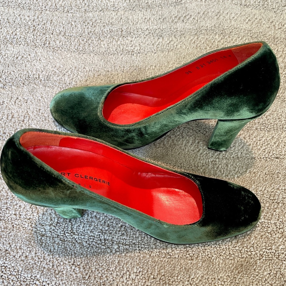 🌲Robert Clergerie Paris Green Velvet Pumps- Size 9.5 - NWOT🌲 - Picture 3 of 8